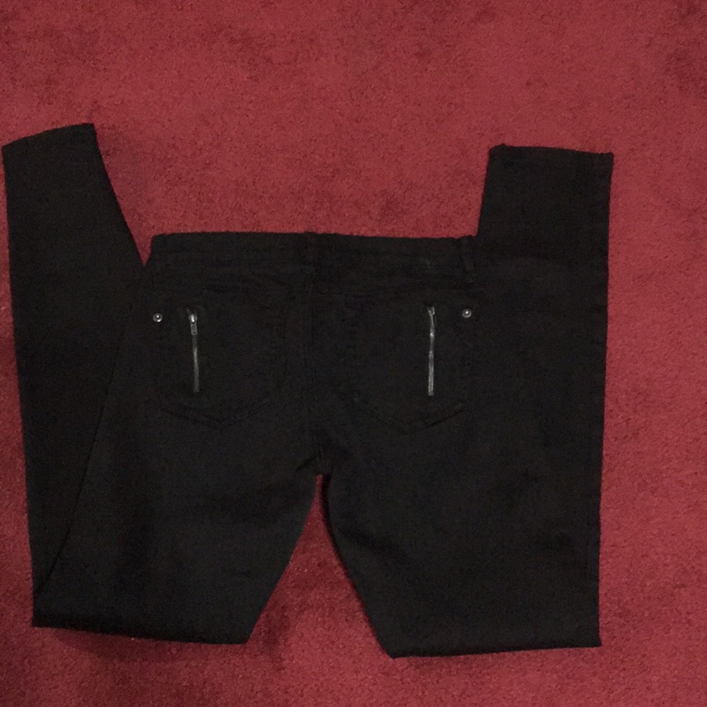 Rock Jeans - Picture 3 of 3